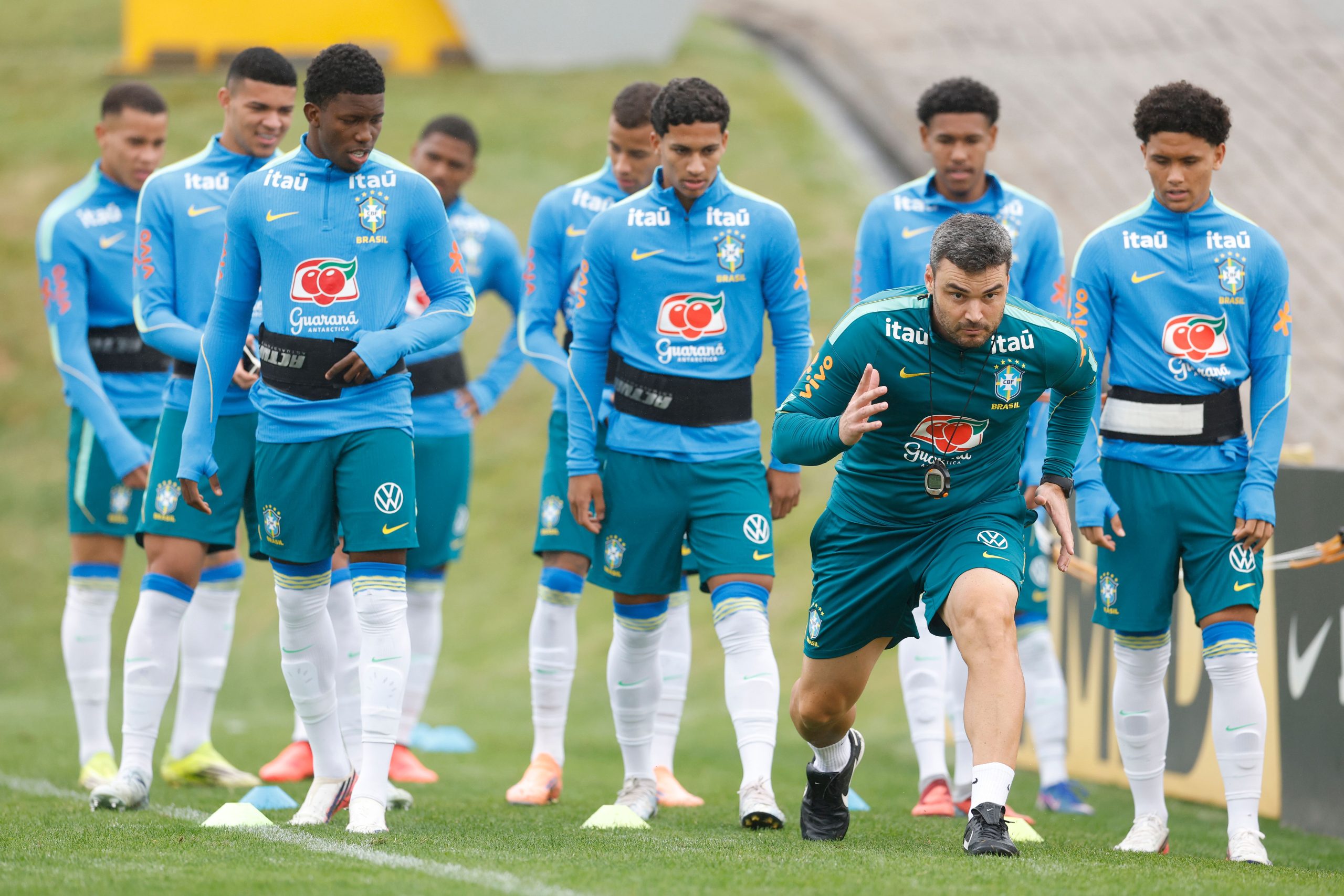 selecao-sub-20-retoma-treinos-apos-vitoria-e-foca-em-amistoso-contra-bolivia