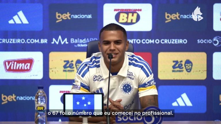 joao-costa-brinca-e-explica-escolha-pela-camisa-numero-67-no-cruzeiro
