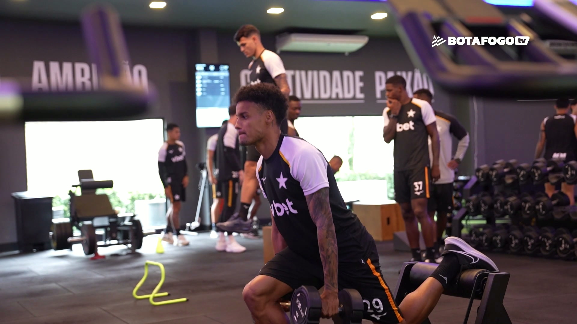 botafogo-treina-para-duelo-no-peru-pelas-oitavas-de-final-da-sul-americana