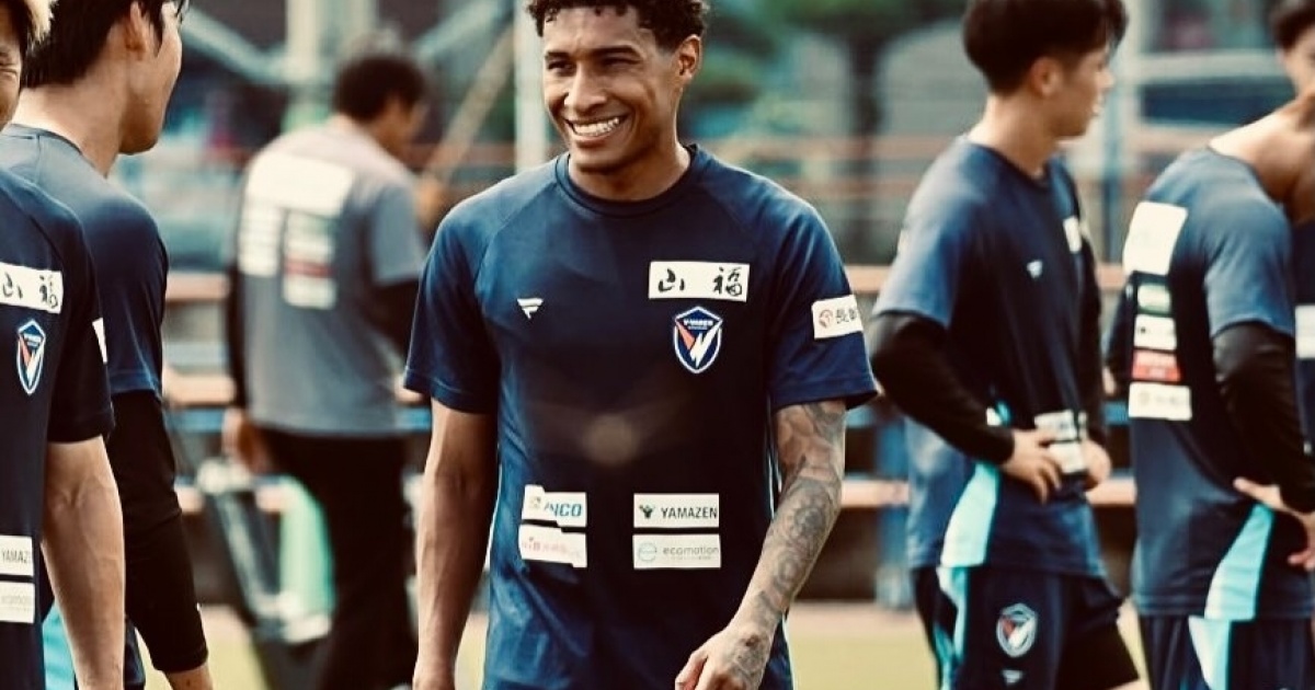 baiano-emerson-deocleciano-retorna-aos-gramados-apos-quase-um-ano-afastado