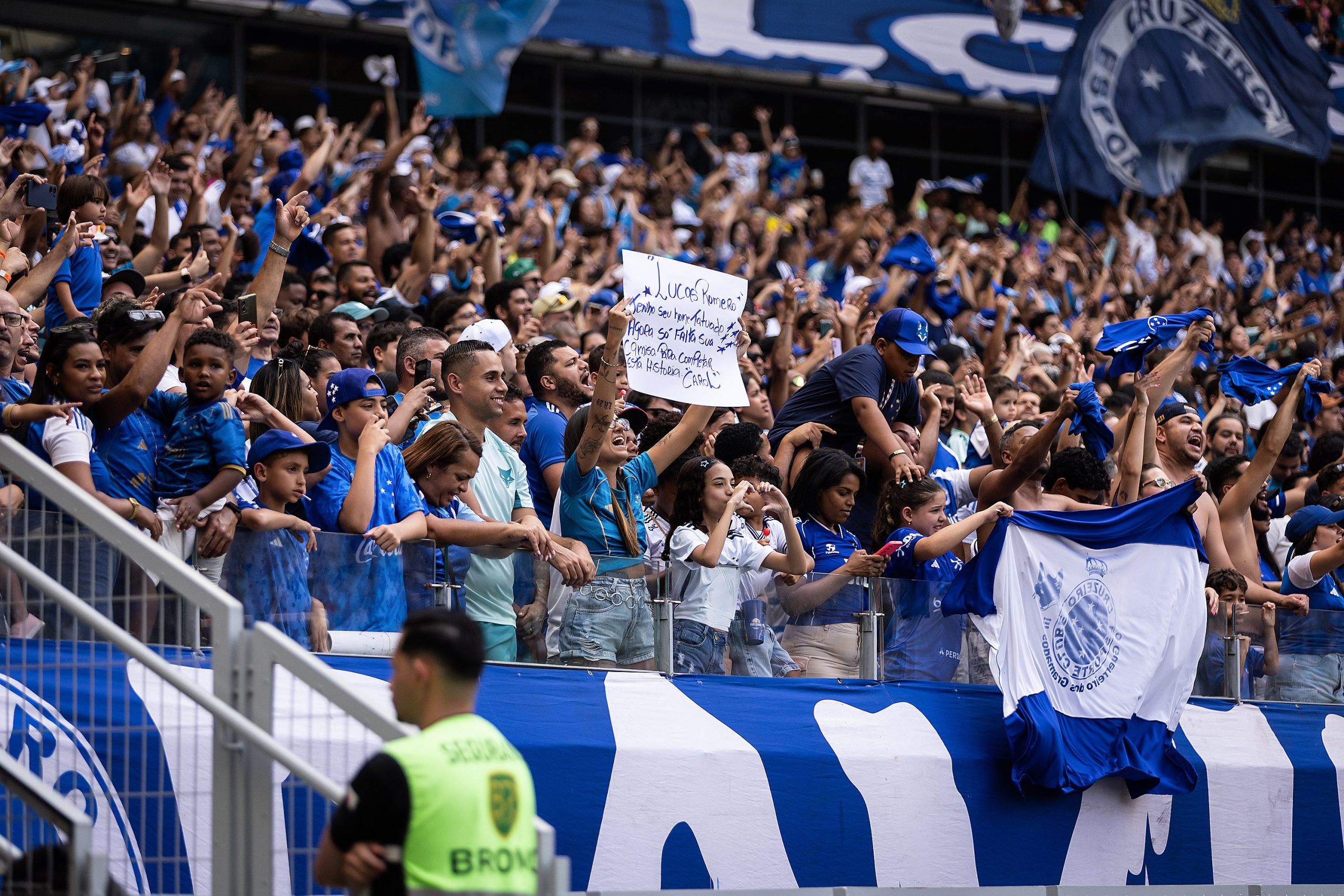 cruzeiro-anuncia-ingressos-esgotados-para-duelo-contra-o-flamengo-pela-libertadores