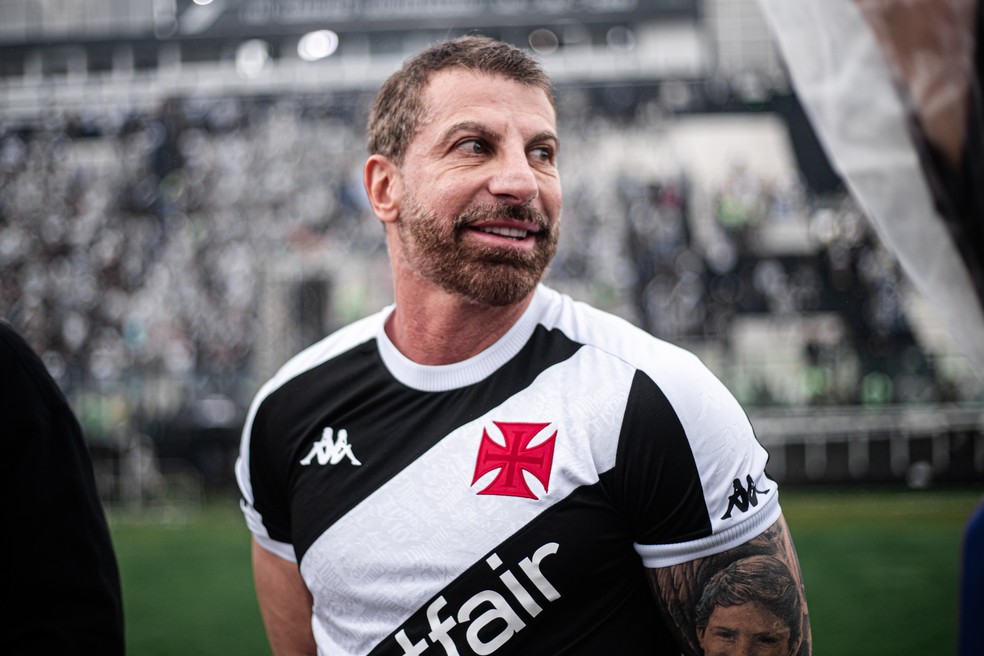 pedrinho-confirma-interesse-do-vasco-em-yeboah-e-diego-carlos-e-atualiza-situacao-da-saf