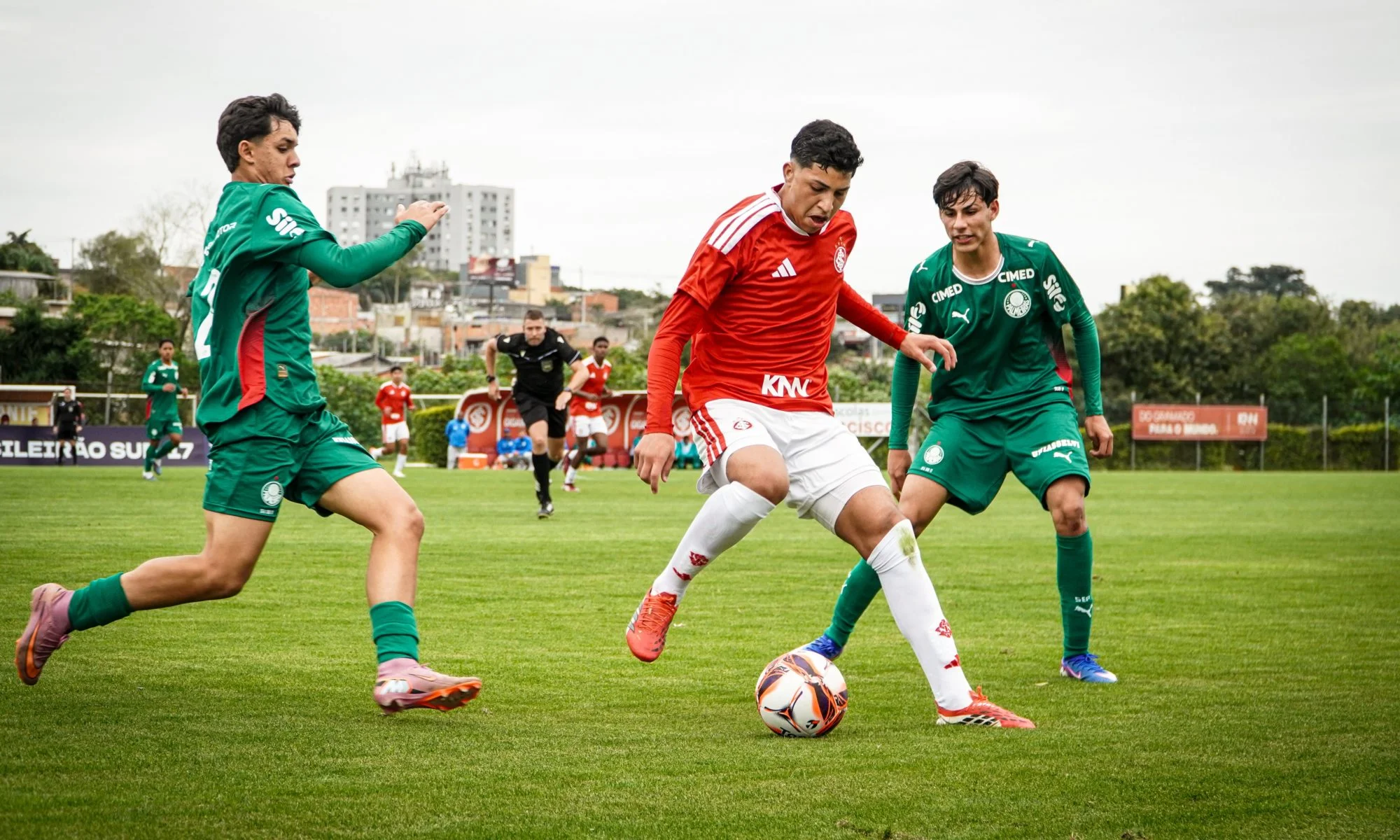 palmeiras-vence-o-inter-e-segue-colado-na-lideranca-do-brasileiro-sub-17