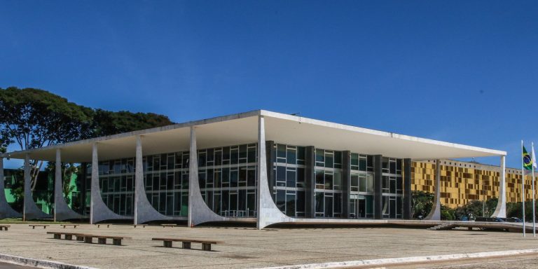 stf-retoma-julgamento-que-pode-ampliar-alcance-da-lei-maria-da-penha