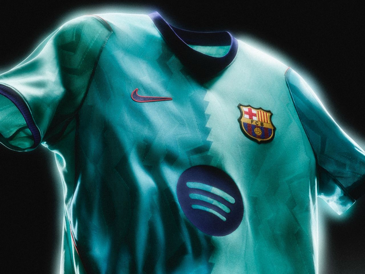 barcelona-lanca-terceira-camisa-retro-inspirada-em-jogadores-formados-em-la-masia