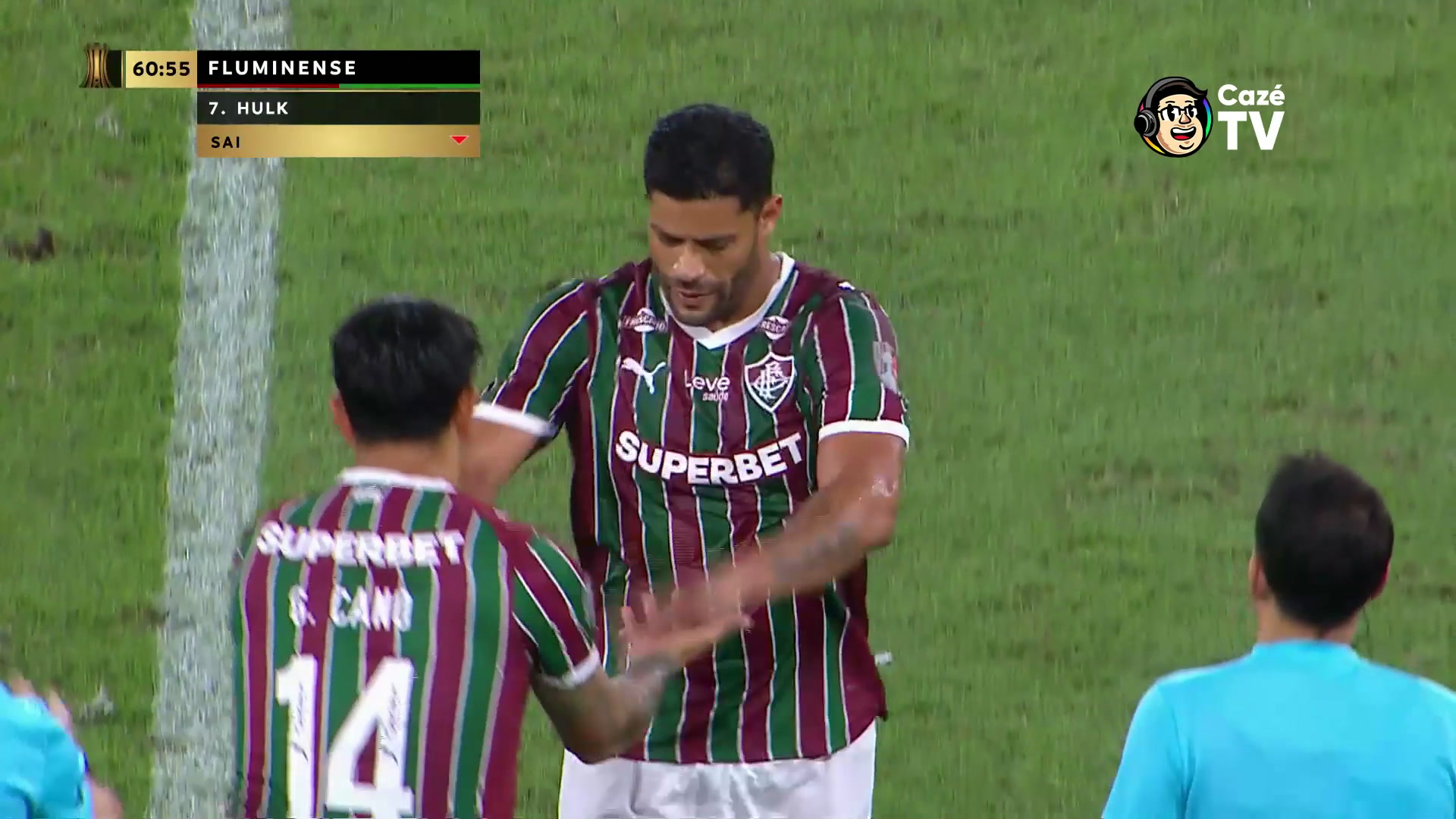 hulk-e-substituido-por-zubeldia-e-torcida-do-fluminense-vaia-o-jogador;-veja