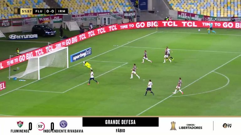 fabio-mostra-otimo-reflexo-e-salva-gol-contra-do-fluminense;-veja