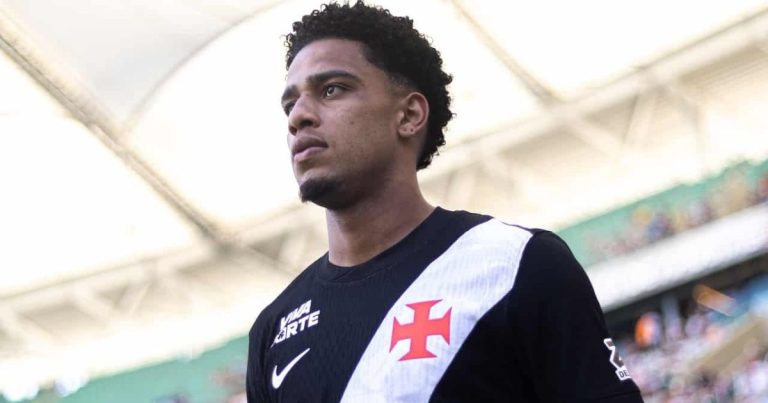decisivo-nas-oitavas,-brenner-passara-por-cirurgia-e-desfalcara-o-vasco-contra-o-vitoria