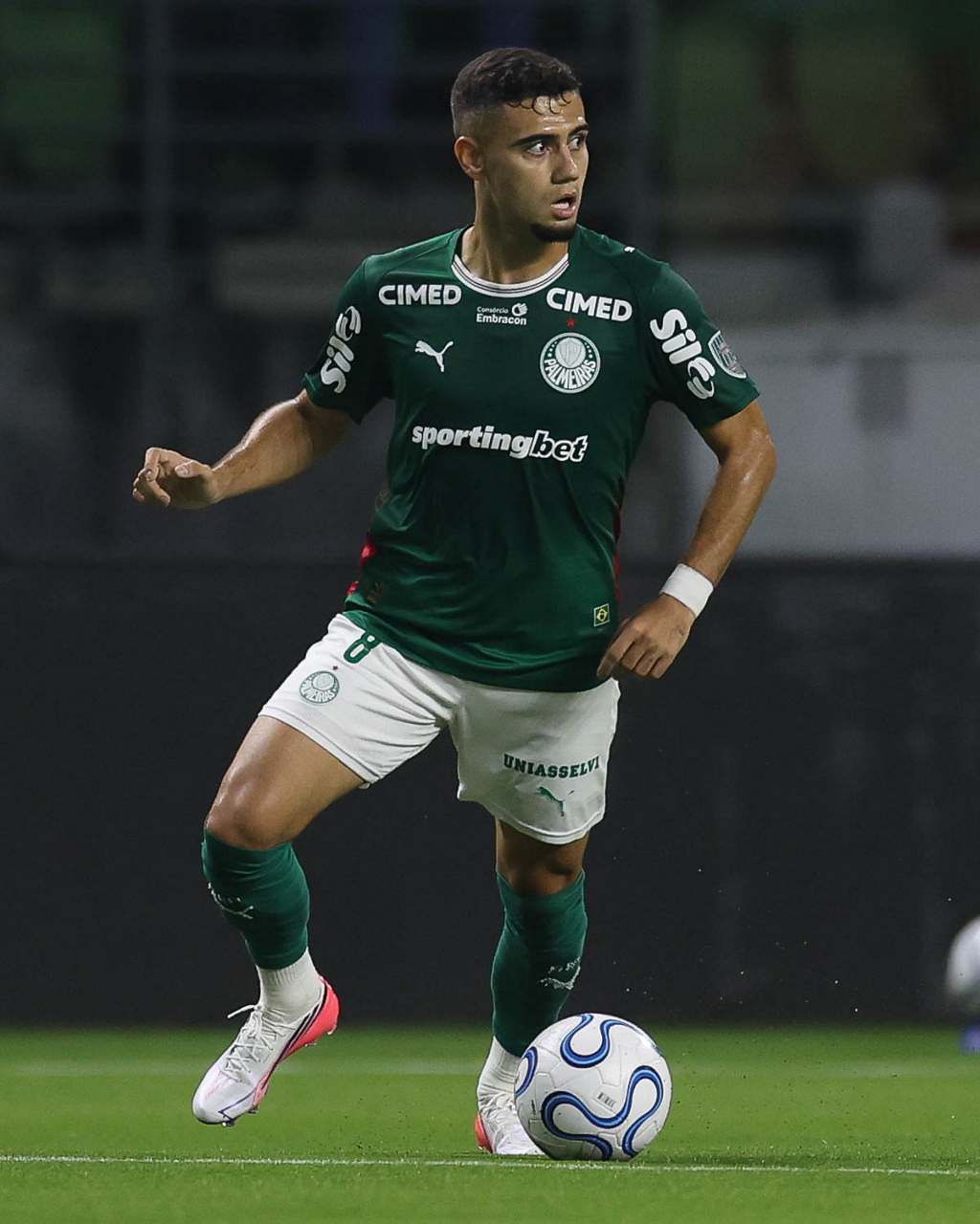 andreas-pereira-e-expulso-e-desfalca-o-palmeiras-na-volta-contra-o-cerro-porteno