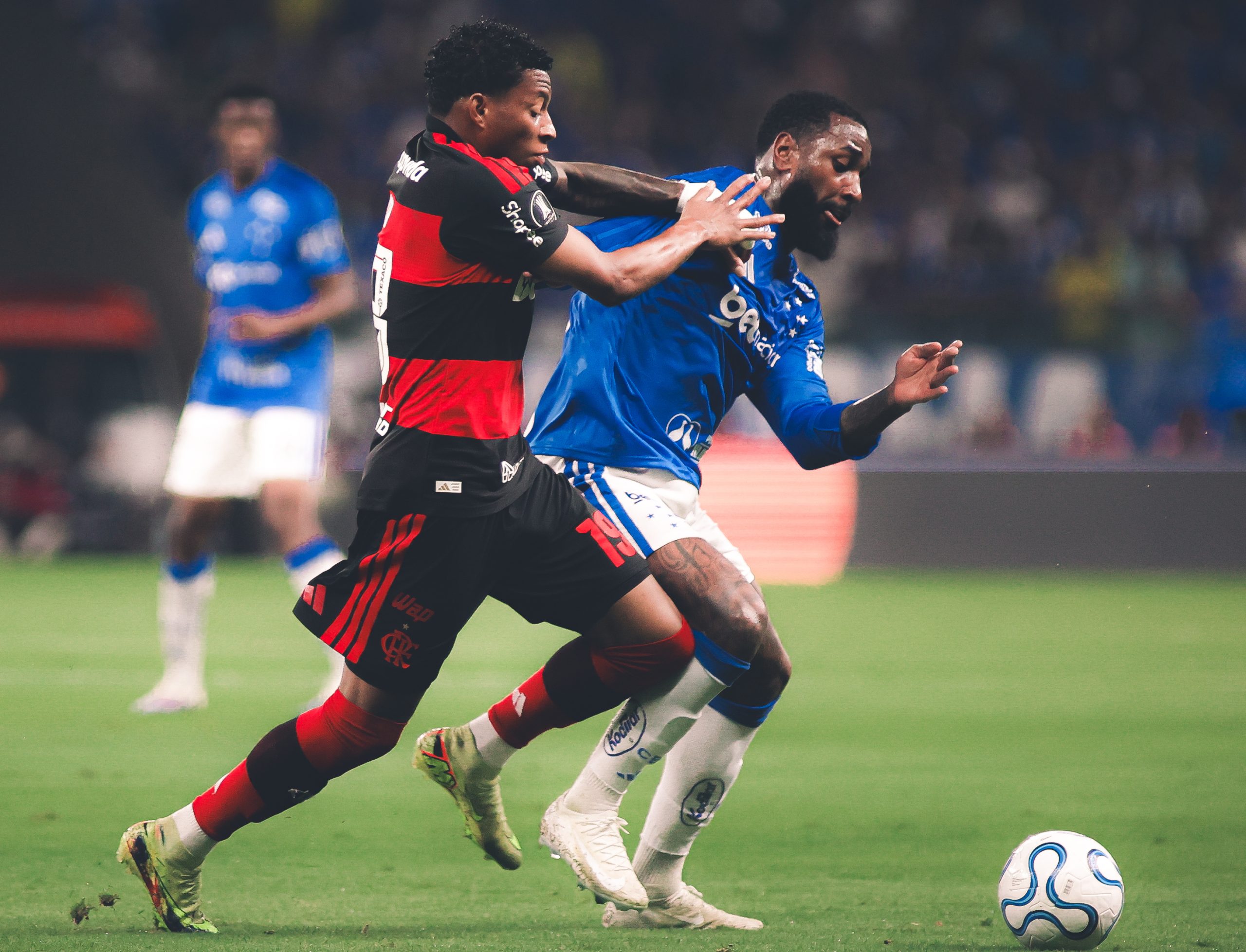 melhores-momentos:-cruzeiro-1-x-1-flamengo-pela-libertadores