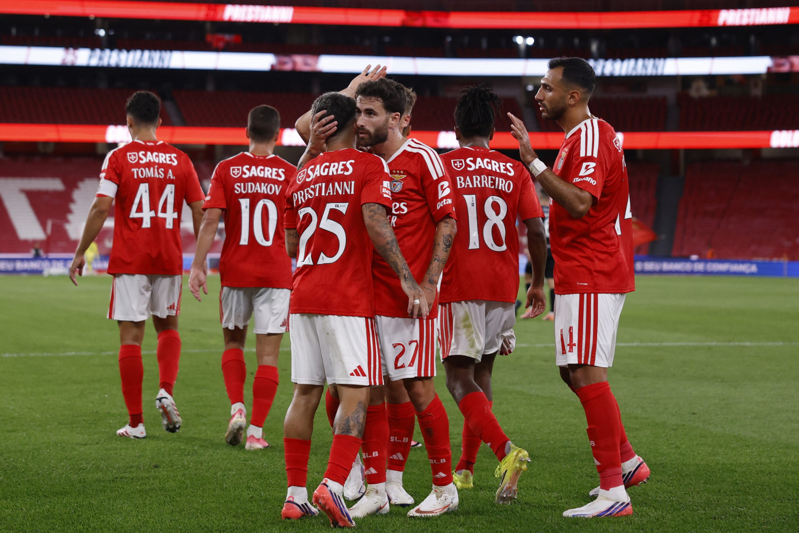 hearts-x-benfica:-veja-onde-assistir-ao-duelo-pelas-qualificatorias-da-liga-europa