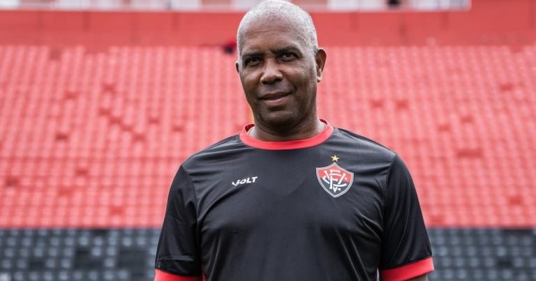 vitoria-anuncia-jonilson-veloso-como-novo-tecnico-do-sub-20