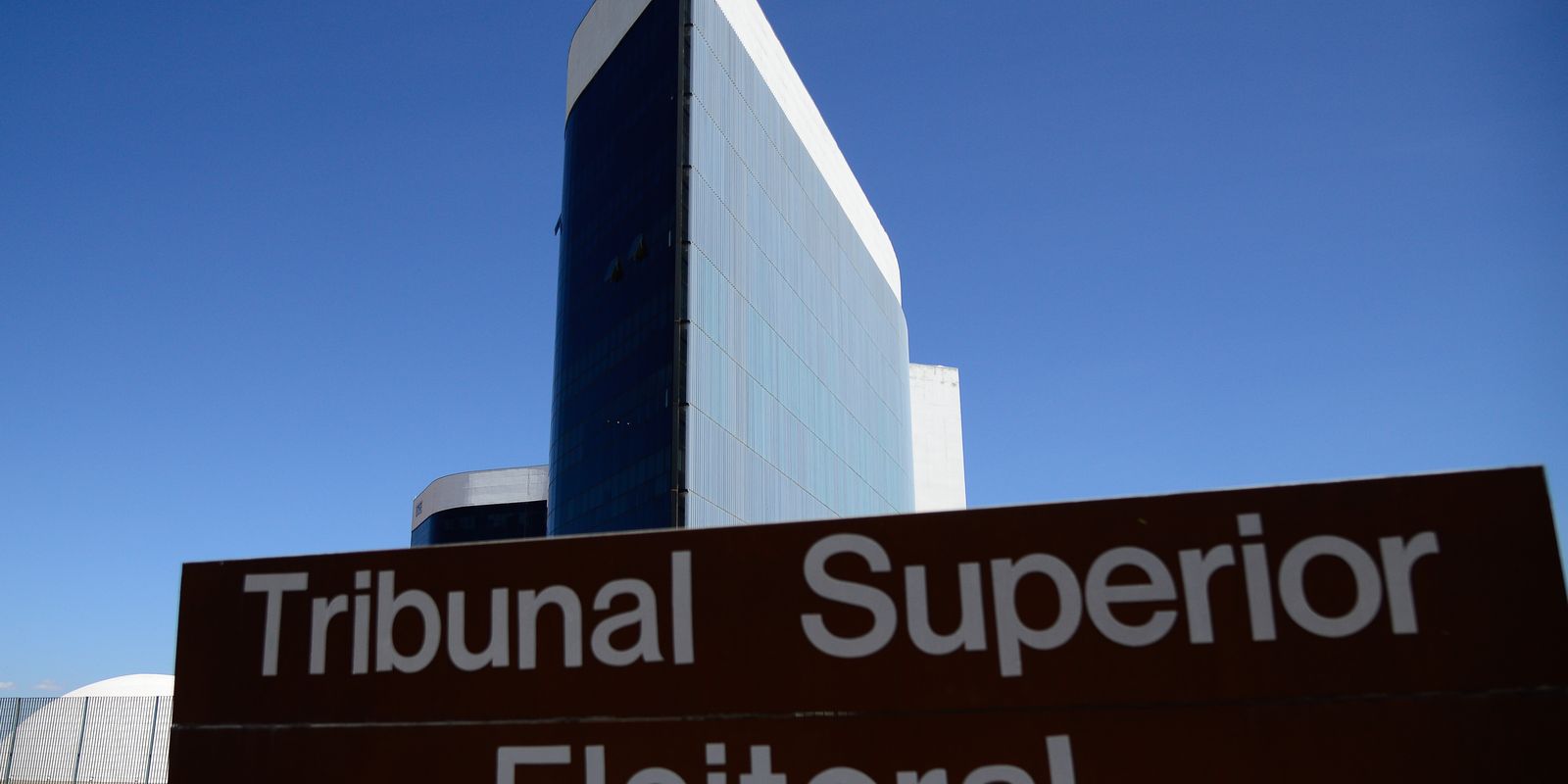 tse-suspende-filiacoes-partidarias-apos-registros-indevidos-no-sistema