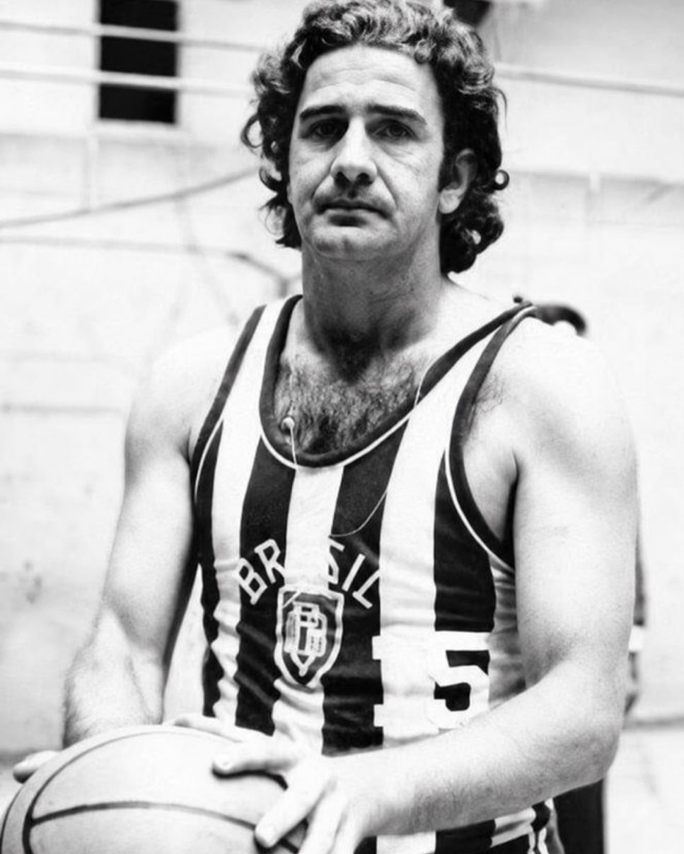 morre-carlos-massoni,-o-mosquito,-lenda-do-basquete-brasileiro