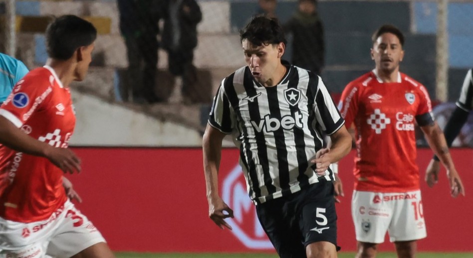 ferraresi-lamenta-goleada-sofrida-pelo-botafogo-e-assume:-“a-culpa-e-toda-nossa”