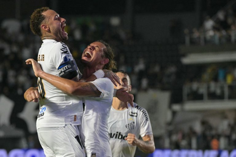 atuacoes-do-santos:-neymar-comanda-virada-e-arao-se-redime-apos-inicio-ruim