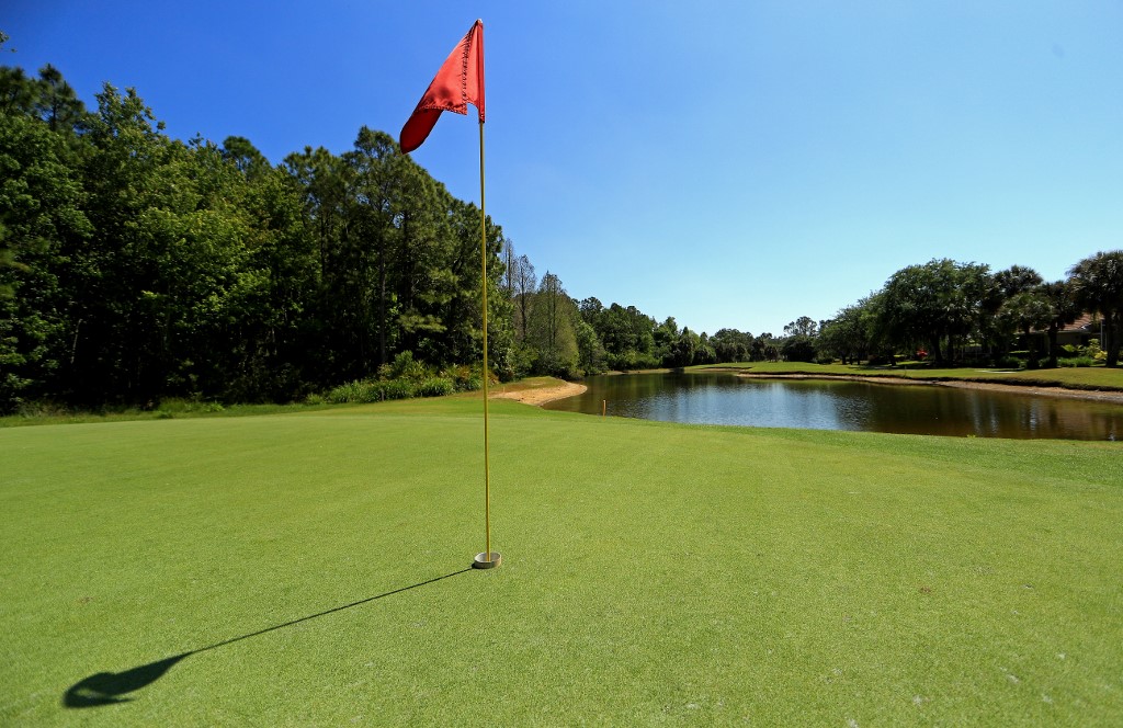 golfista-australiana-morre-aos-18-anos-apos-desmaiar-durante-torneio-na-tailandia