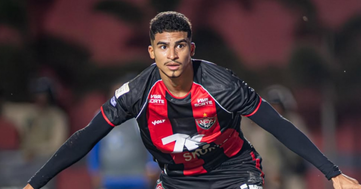 rene-destaca-estudo-dos-rivais-e-mira-fim-do-jejum-de-gols-do-vitoria-na-serie-a
