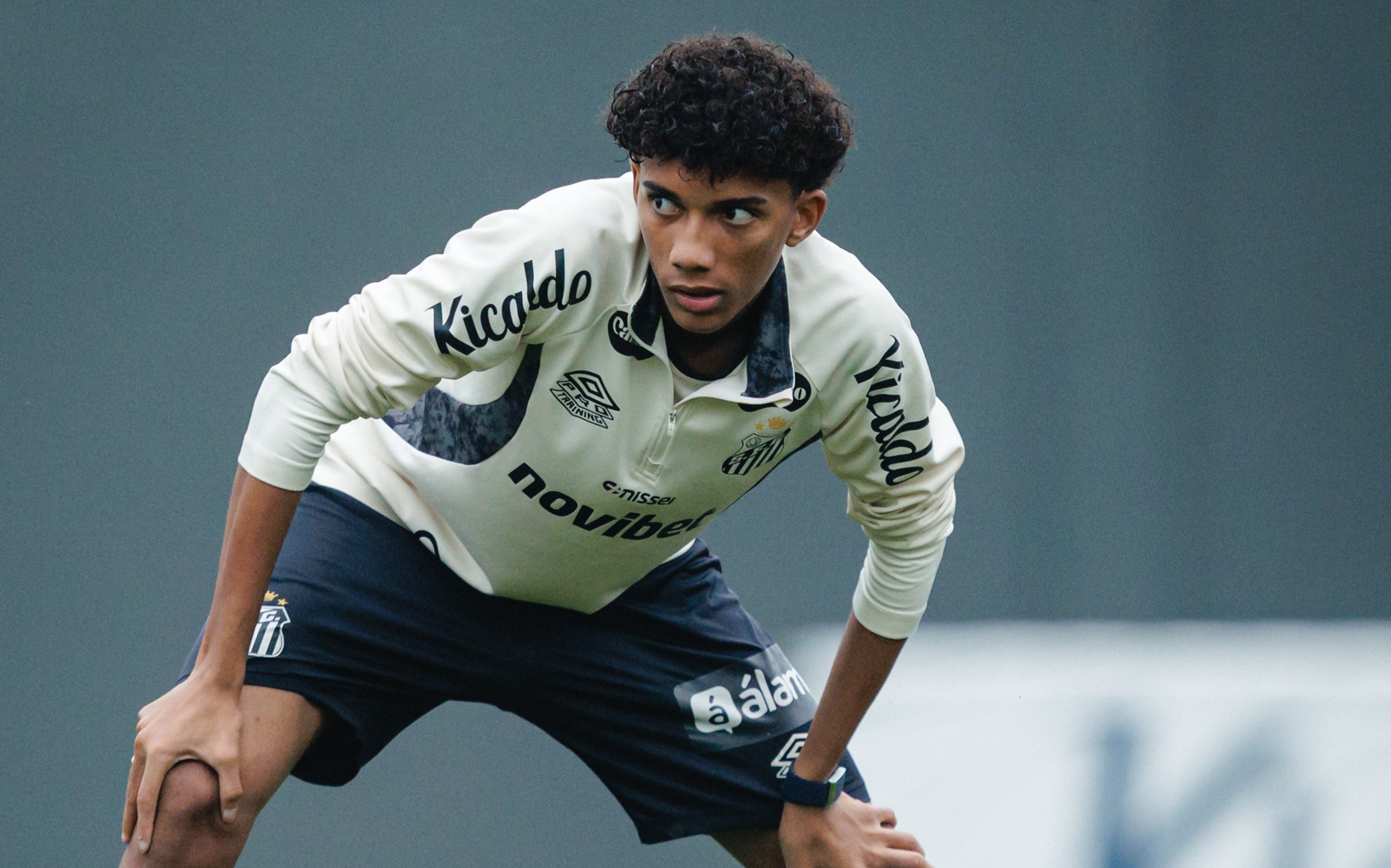 titulares-fazem-regenerativo,-e-santos-inicia-curta-preparacao-para-enfrentar-o-vasco