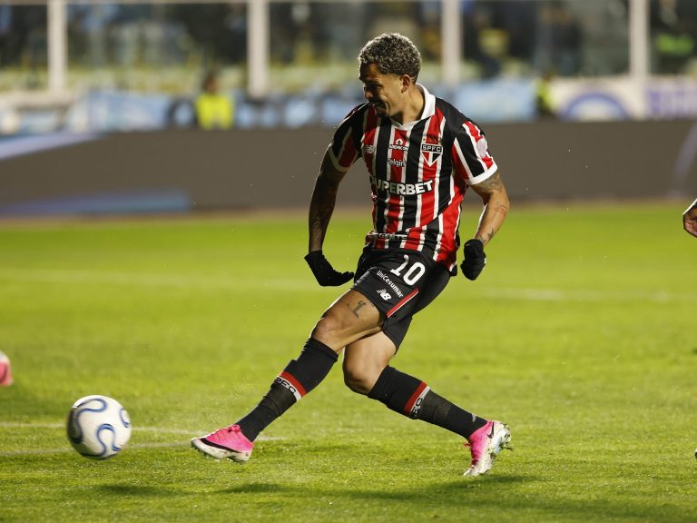 sao-paulo-trata-jogo-contra-o-coritiba-como-“final”-e-aposta-em-trunfos-para-virar-chave
