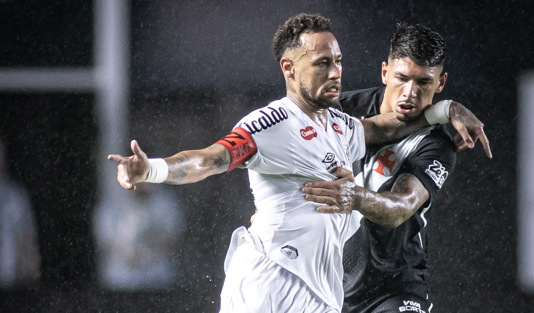 vasco-x-santos-pelo-brasileirao:-onde-assistir-ao-vivo,-estatisticas-e-provaveis-escalacoes