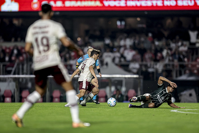 atuacoes-do-sao-paulo:-rafael-vai-mal,-e-pablo-maia-marca-em-jogo-pouco-efetivo