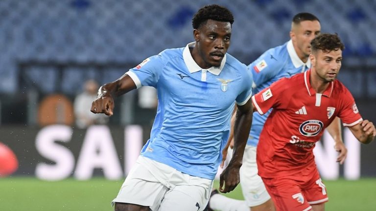 mantova-surpreende-fora-de-casa-e-elimina-a-lazio-na-copa-da-italia