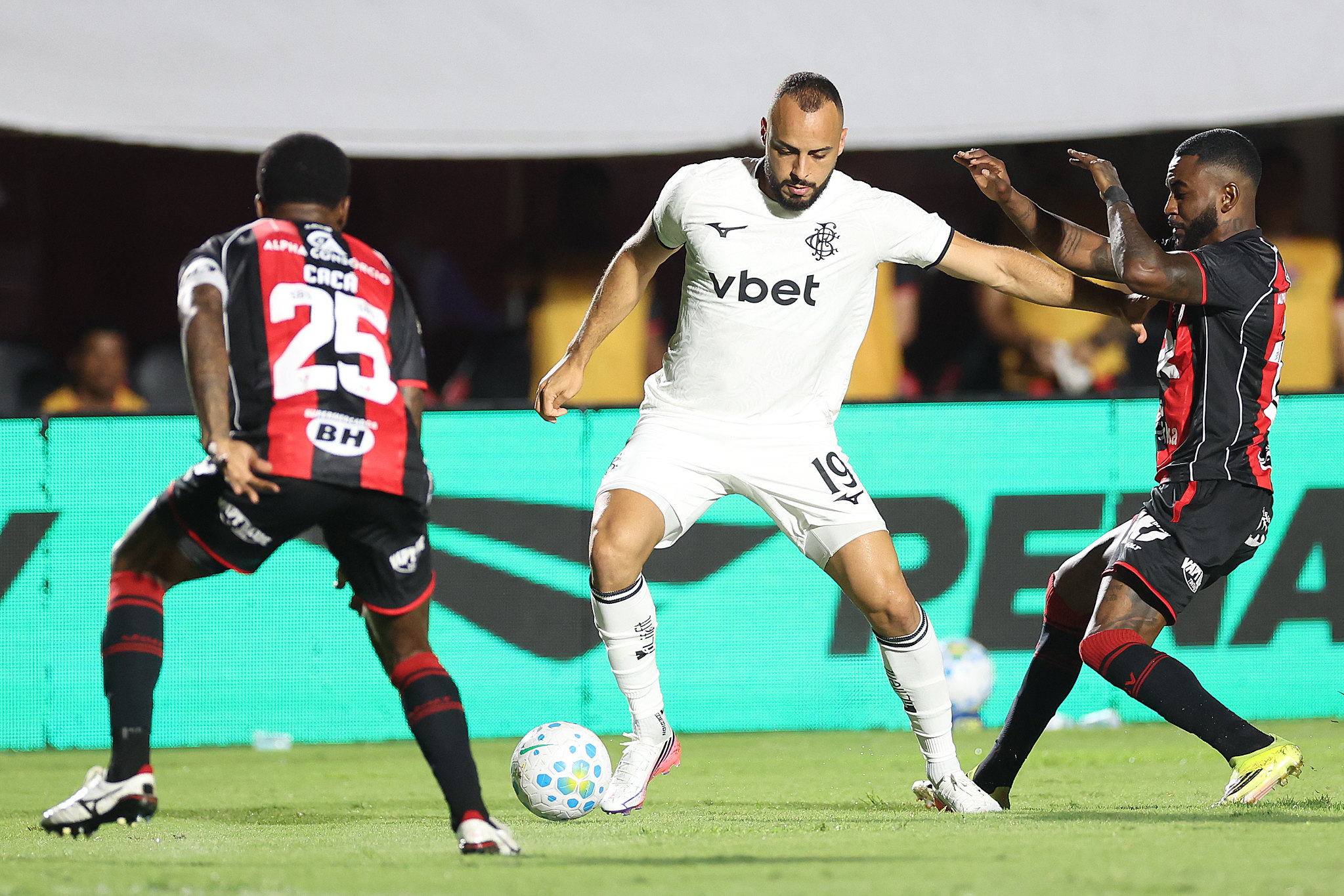 melhores-momentos:-vitoria-1-x-0-botafogo-pelo-brasileirao