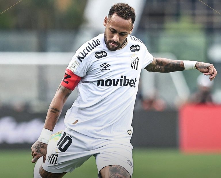 cuca-promete-santos-com-“alma-e-espirito”-contra-o-macara-e-mantem-duvida-sobre-neymar