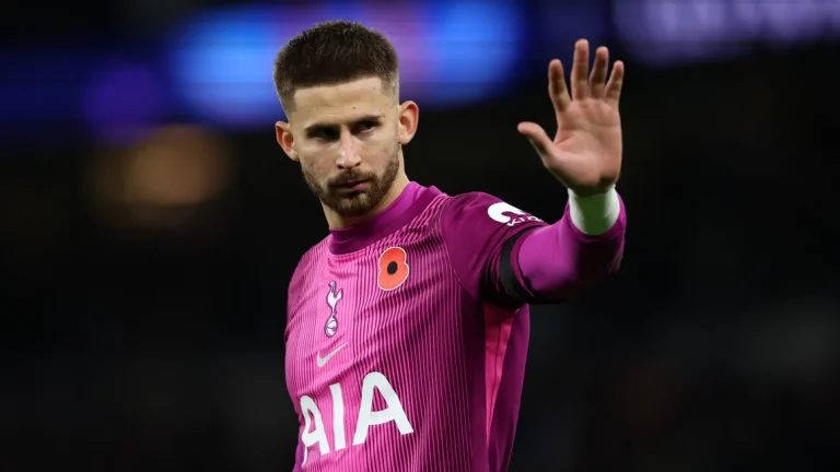 tottenham-aceita-proposta-da-juventus,-e-vicario-fica-perto-de-retornar-a-italia