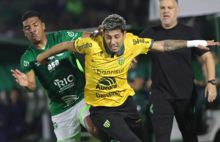 guarani-cede-empate-ao-ypiranga-e-perde-chance-de-ser-vice-lider-da-serie-c