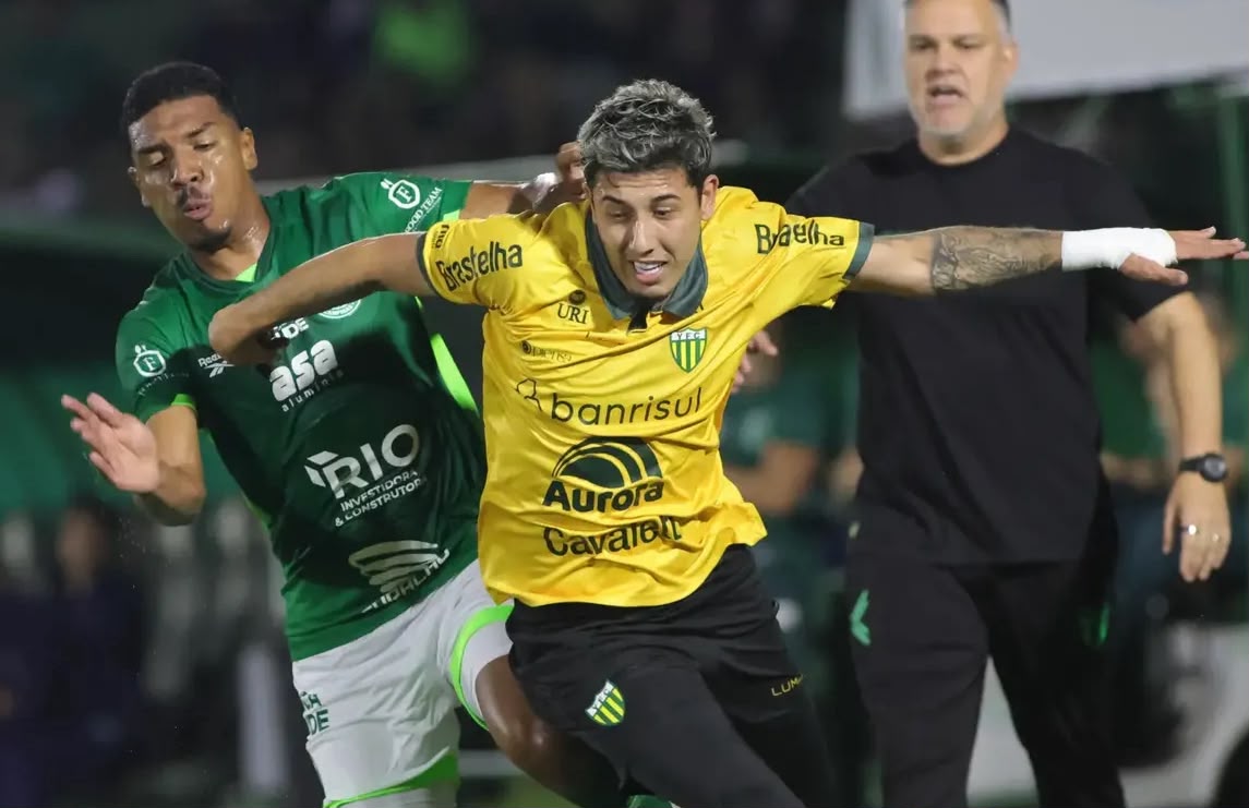 guarani-cede-empate-ao-ypiranga-e-perde-chance-de-ser-vice-lider-da-serie-c