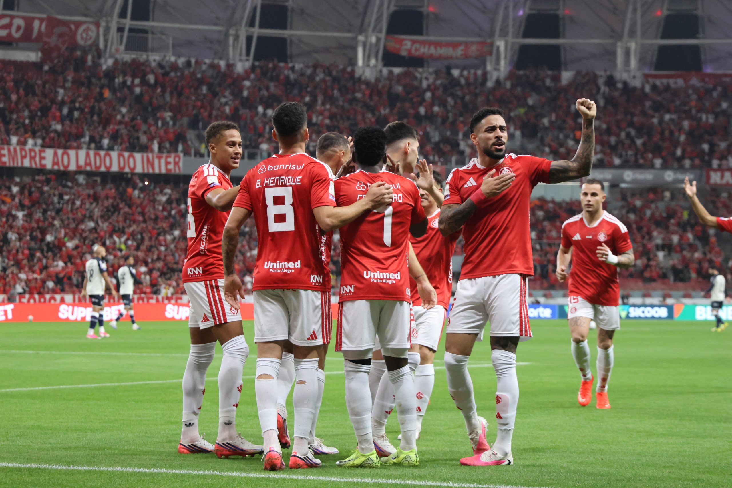 matheus-bahia-lamenta-empate-do-inter-pelo-brasileiro:-“muito-amargo”