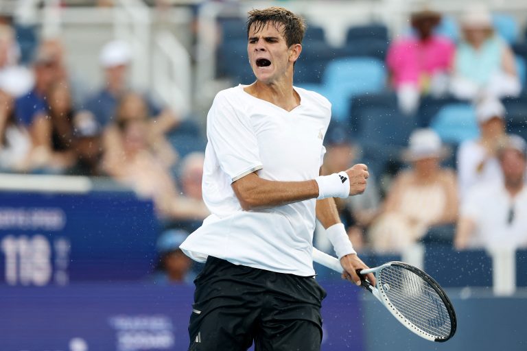 jodar-atropela-tabilo-e-vai-as-oitavas-do-masters-1000-de-cincinnati