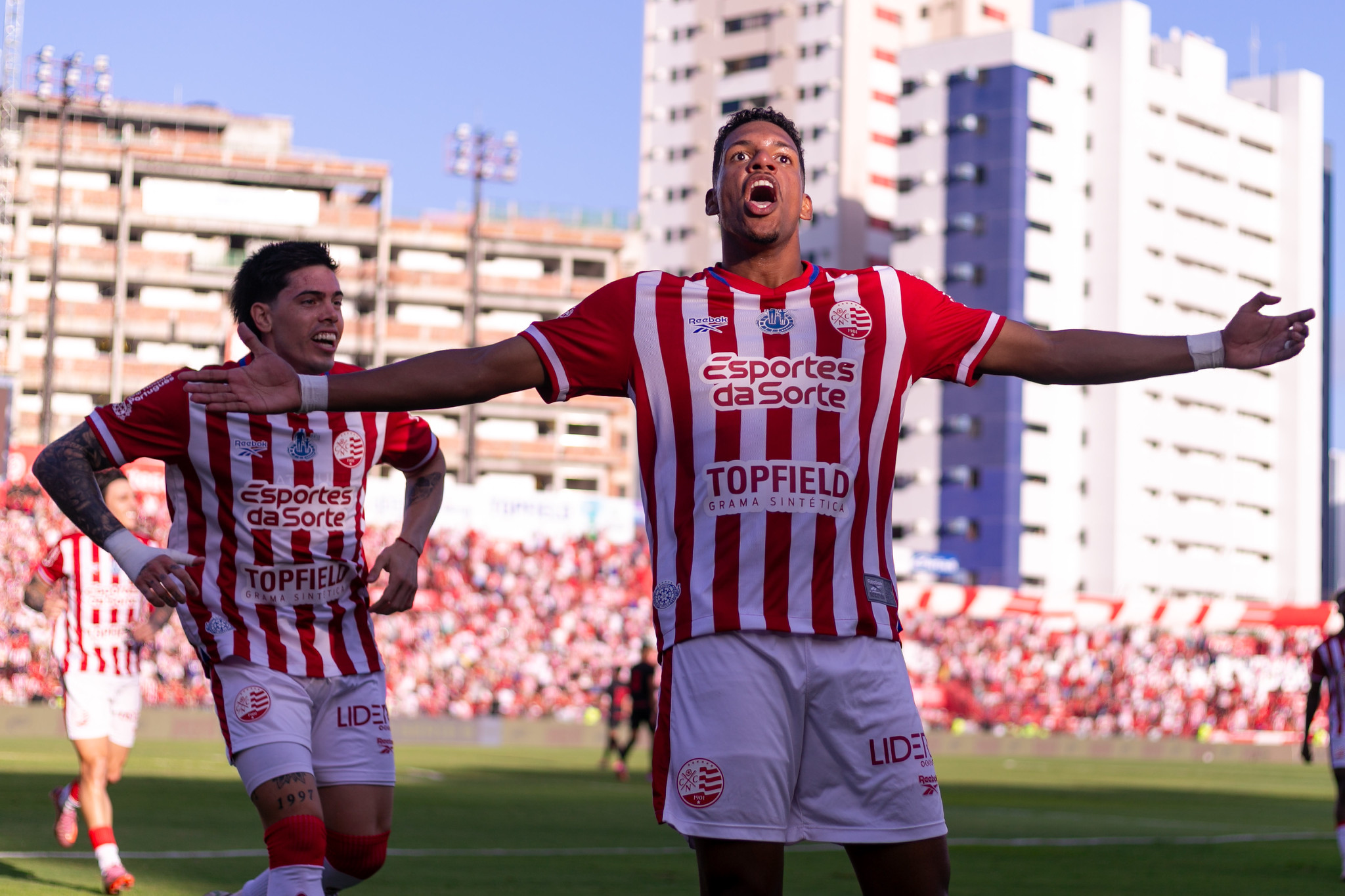 nautico-x-ceara:-veja-provaveis-escalacoes-e-onde-assistir-ao-jogo-pela-serie-b