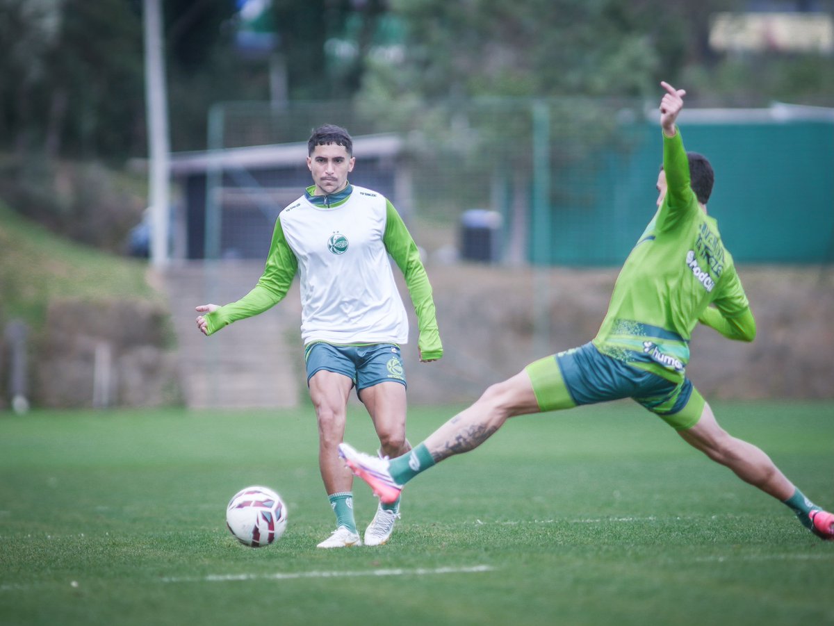 goias-x-juventude-pela-serie-b-do-brasileiro:-veja-provaveis-escalacoes-e-onde-assistir