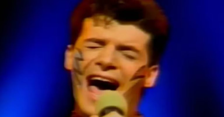 ator-carlos-jose-cesare,-o-pablo-de-‘qual-e-a-musica?’,-morre-aos-60-anos