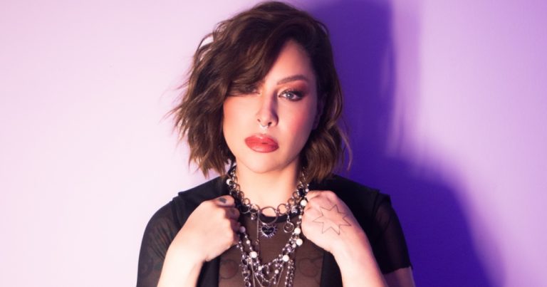 pitty-anuncia-album-inedito-apos-sete-anos-de-ultimo-lancamento:-“me-permiti-seguir-esse-movimento”