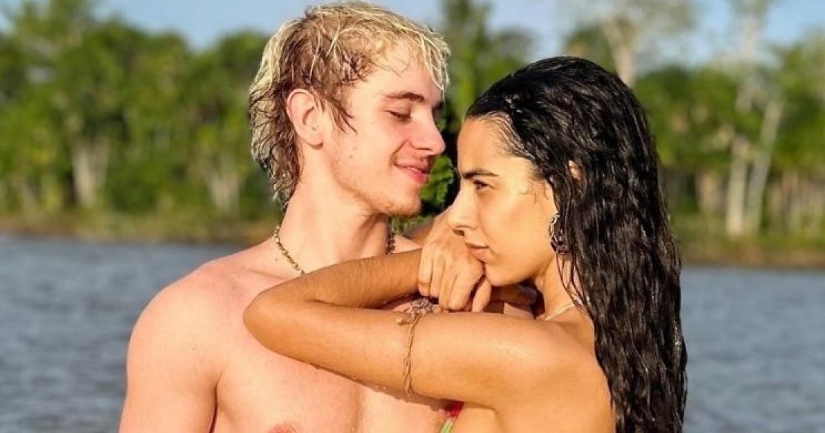 juliano-floss-anuncia-fim-do-namoro-com-marina-sena:-“respeito-a-tudo-que-vivemos”