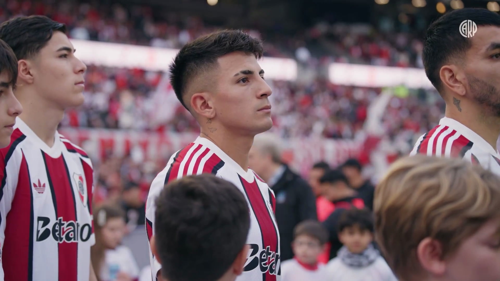 por-dentro-da-estreia-de-thiago-almada-pelo-river-plate