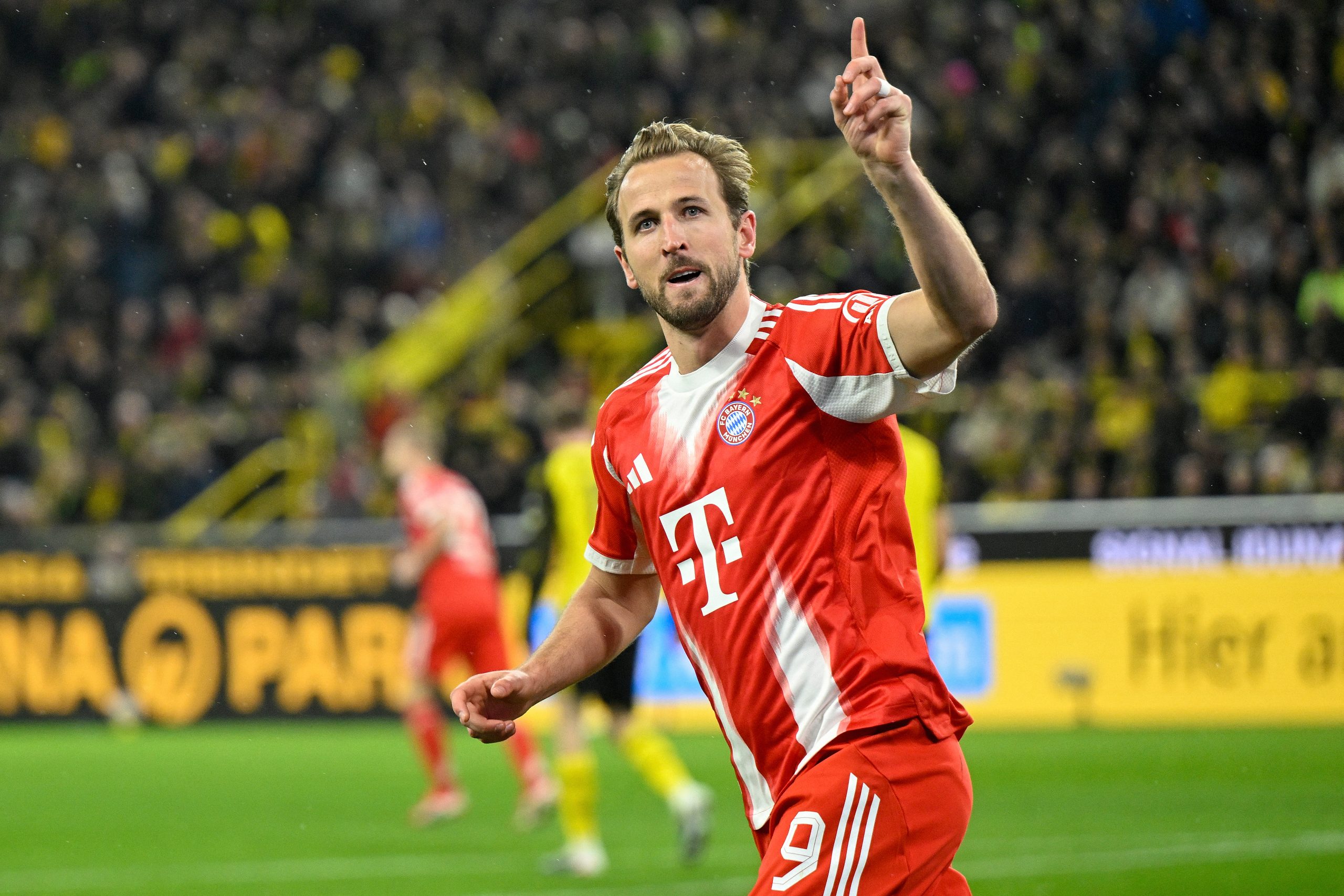 harry-kane-confirma-que-vai-iniciar-negociacoes-para-renovar-com-o-bayern