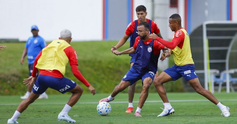 sem-kaue-furquim,-bahia-se-reapresenta-visando-o-ba-vi;-everton-ribeiro-faz-trabalho-individual