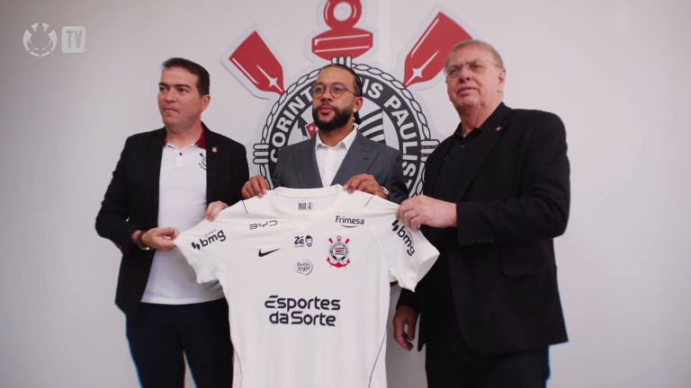 memphis-renova-com-o-corinthians:-‘apoio-da-torcida-foi-algo-extraordinario’