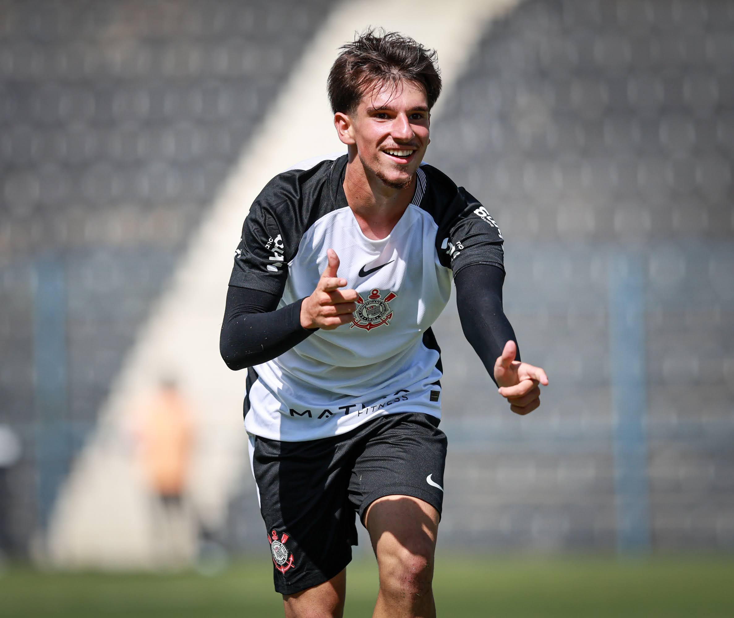 corinthians-x-fluminense:-provaveis-escalacoes-e-onde-assistir-ao-jogo-pelo-brasileiro-sub-17
