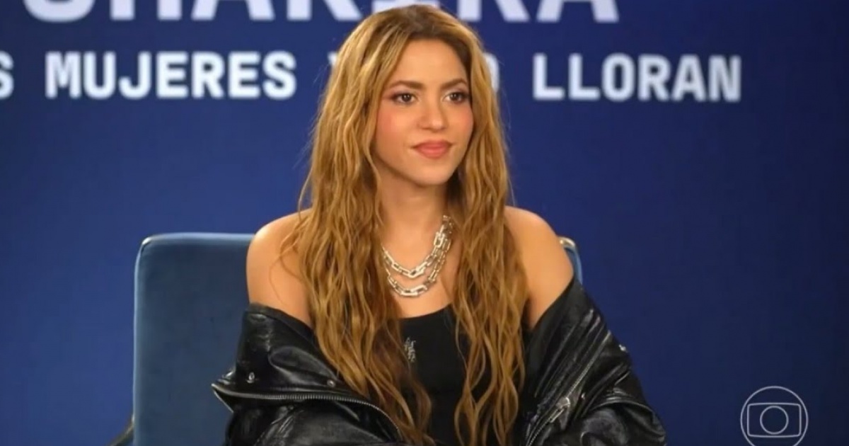 shakira-visita-colombia-e-doa-r$-5,2-mi-para-reconstrucao-de-escolas-apos-terremoto
