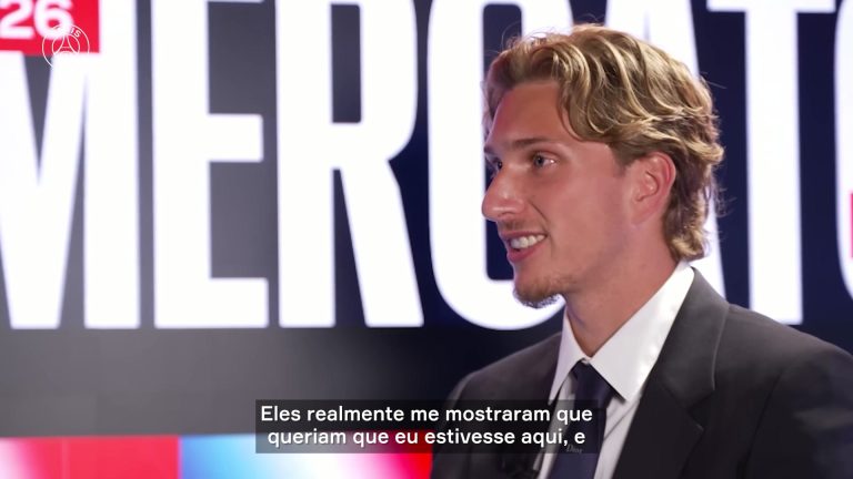 mika-godts:-“o-psg-e-o-melhor-clube-do-mundo”