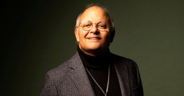 guilherme-arantes-celebra-50-anos-de-carreira-com-show-na-concha-acustica
