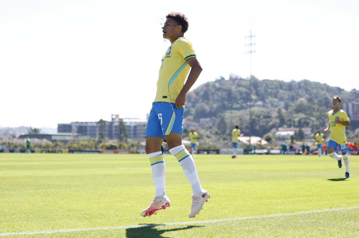 joias-de-palmeiras-e-sao-paulo-marcam-em-goleada-da-selecao-sub-15-sobre-o-uruguai