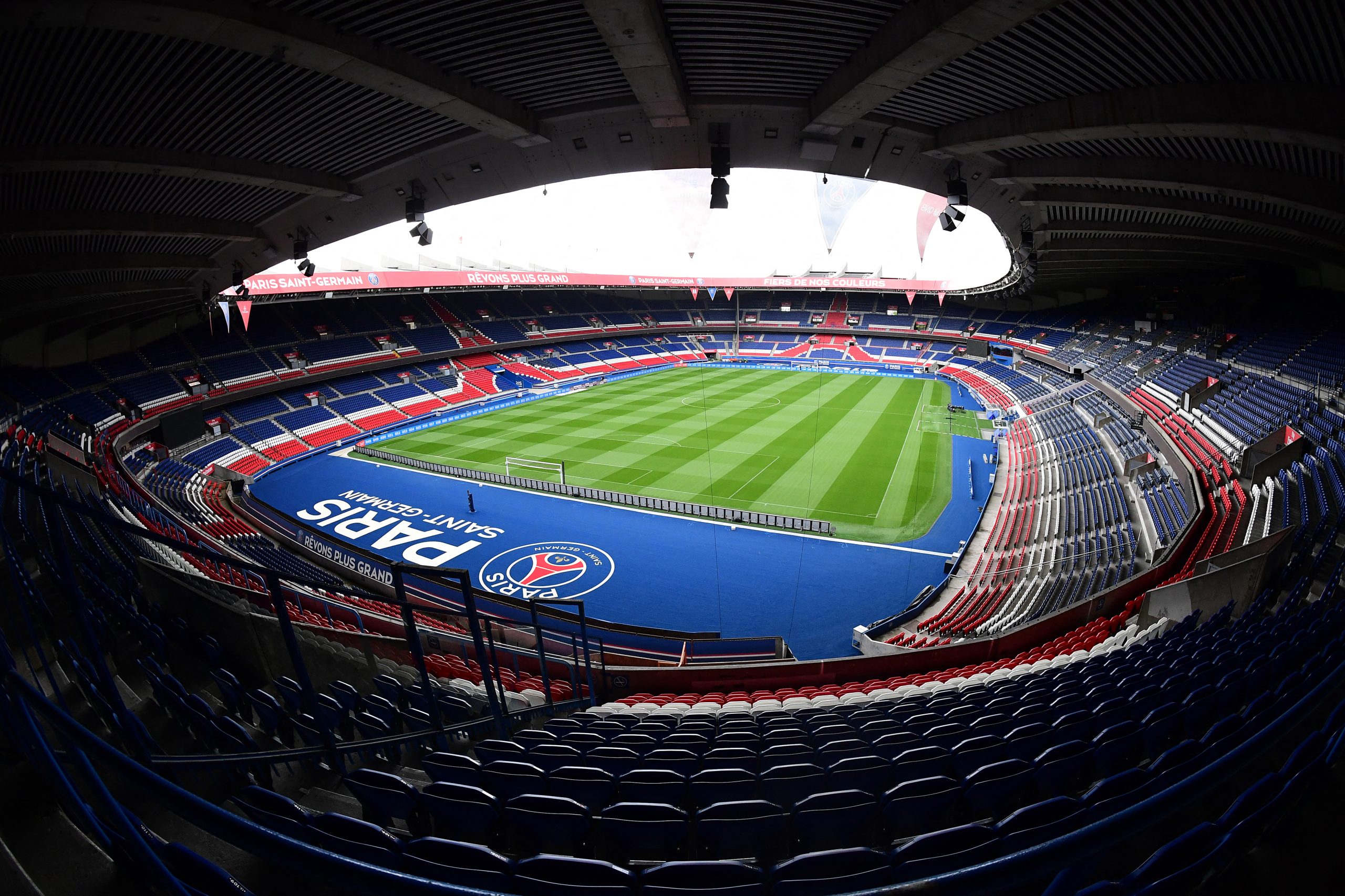 estreia-do-psg-no-frances-e-transferida-do-parque-dos-principes-para-casa-do-rennes
