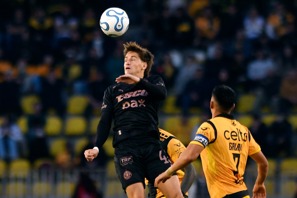 platense-bate-coquimbo-nos-penaltis-e-sera-rival-do-fluminense-nas-quartas
